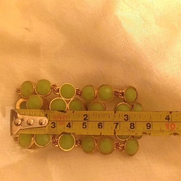 Kate Spade light green jade color and gold statement bracelet - Picture 6 of 7